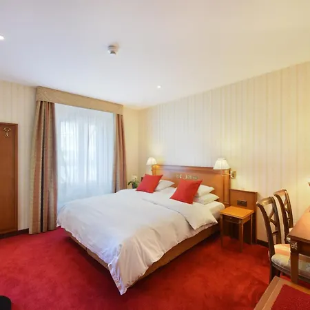 골프 르네 캅트 4*