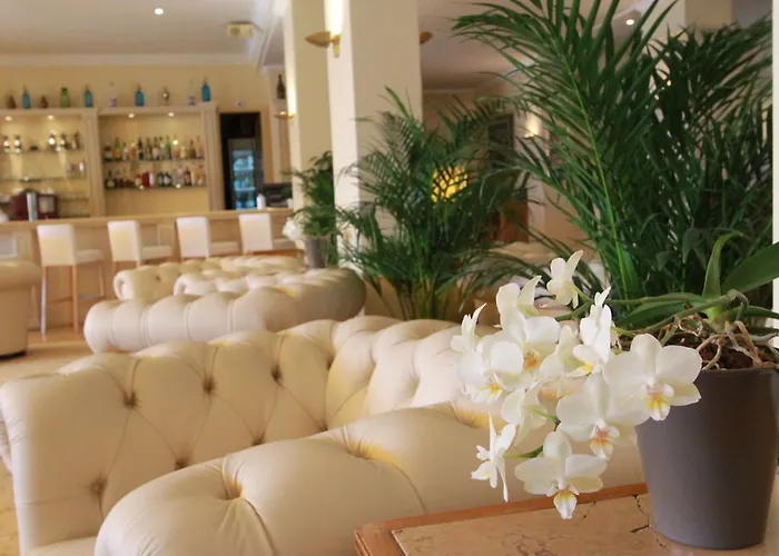 ホテル ゴルフ レネ カプ モントルー